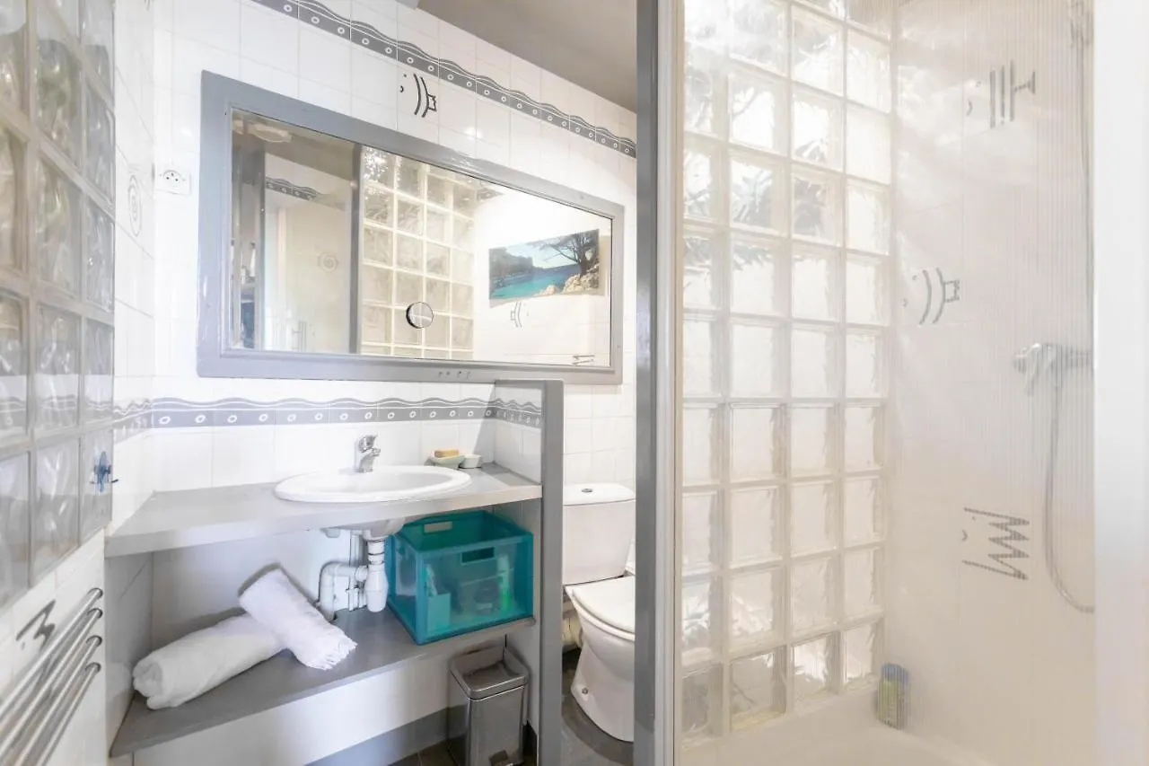Studio Agreable Au Coeur Du Quartier Historique Marseille 0*,